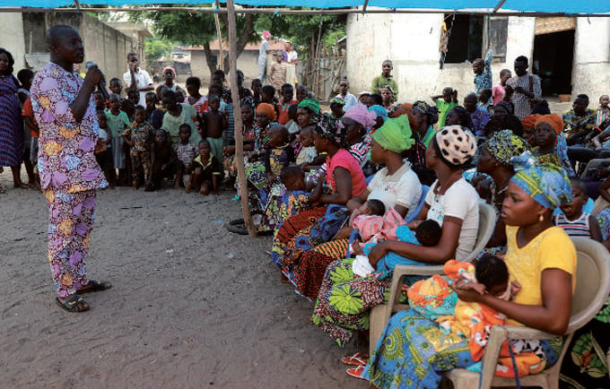 Le Bénin a accueilli cette année la rencontre régionale de haut niveau sur la santé reproductive, maternelle, néonatale, infantile et des adolescents en Afrique de l’Ouest et du Centre. C’est une rencontre organisée par les gouvernements béninois et français avec l’appui du Royaume de Danemark et quatre agences du Système des Nations Unies que sont : UNFPA, UNICEF, OMS et ONUFEMMES. Les travaux de cette réunion ont porté sur le thème «Renforcer l’engagement du partenariat Muskoka pour l’atteinte de la couve